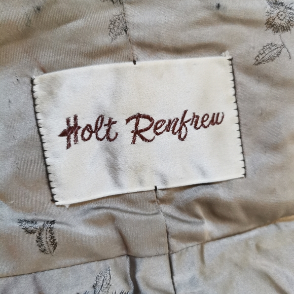 Vintage Holt Renfrew fur stole/cape - Picture 6 of 6